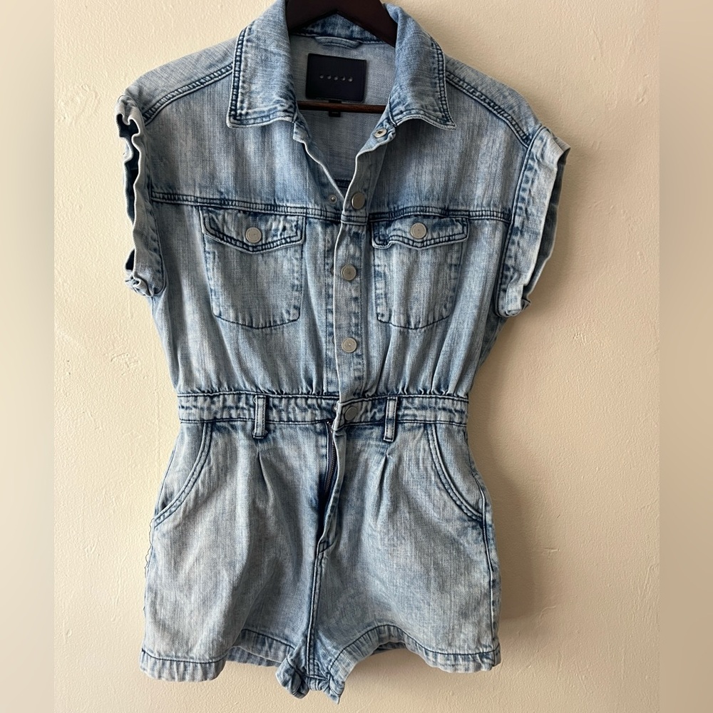 BlankNYC light wash denim short sleeve romper size S - Picture 12 of 13